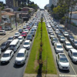 Com 233 mil novos registros, número de emplacamentos sobe 34% no Paraná em 2025