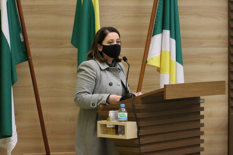 Juíza da Vara da Família, Infância e Juventude fala sobre a adoção em Pato Branco Juíza da Vara da Família, Infância e Juventude fala sobre a adoção em Pato Branco