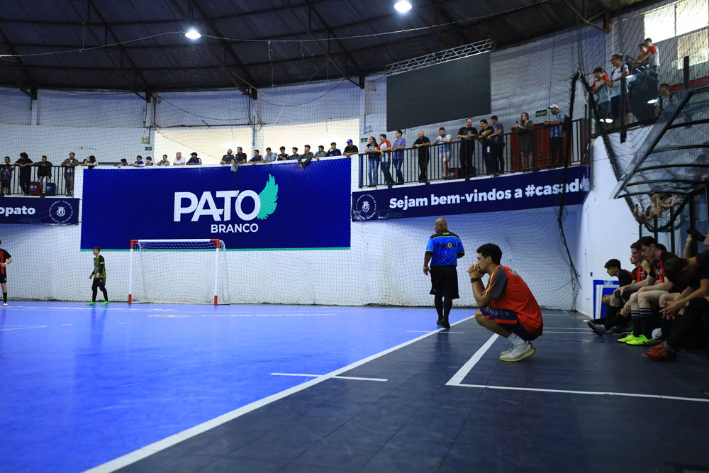 Jogos Escolares: fase municipal tem campeões no futsal feminino