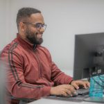 10 mil vagas: parceria do Estado com a Google oferta capacitação na área de tecnologia